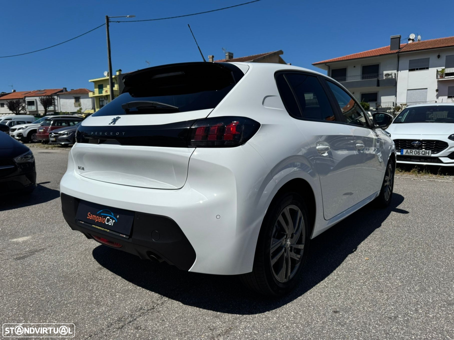 Peugeot 208 1.2 PureTech Active Pack - 4
