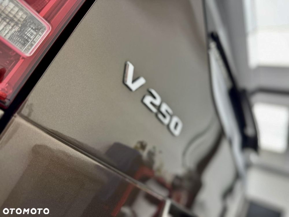 Mercedes-Benz Klasa V 300 d 9G-Tronic (d³ugi) - 18