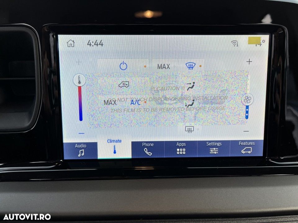 Ford Tourneo Courier - 18
