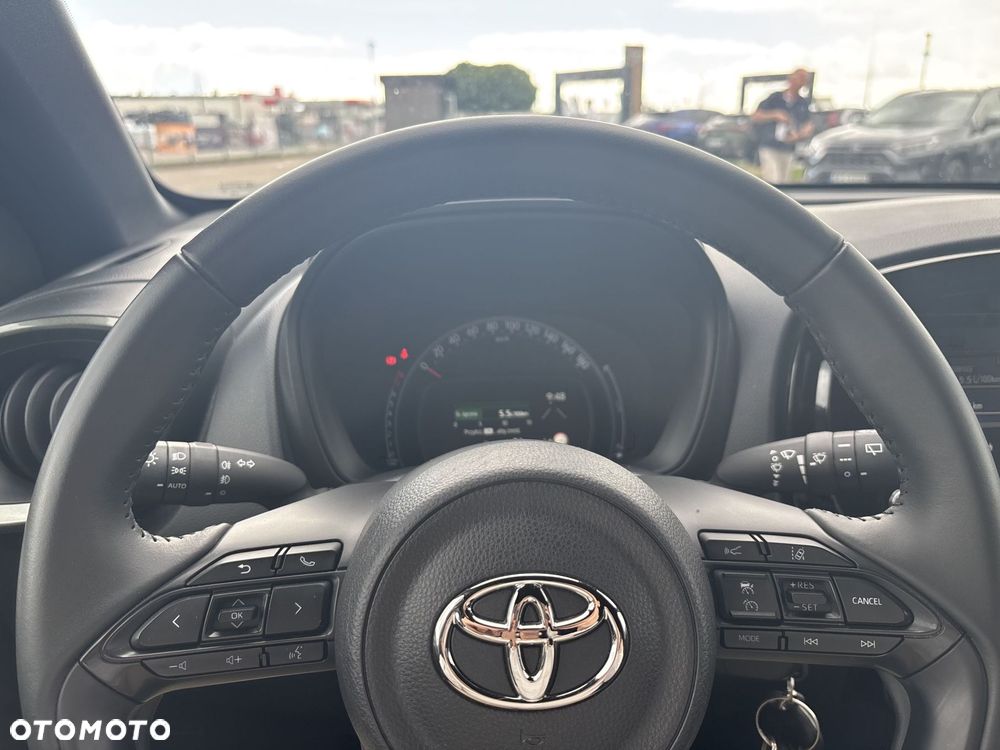 Toyota Aygo X - 18