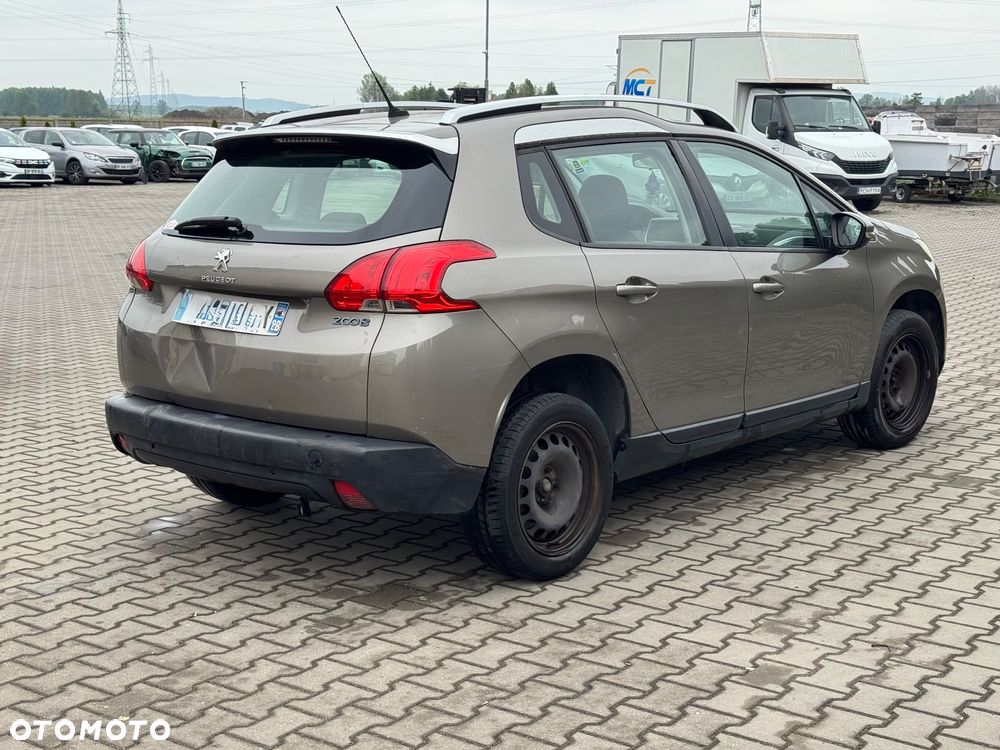 Peugeot 2008 PureTech 82 Style - 11