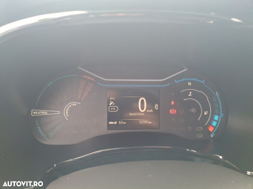 Dacia Spring - 11