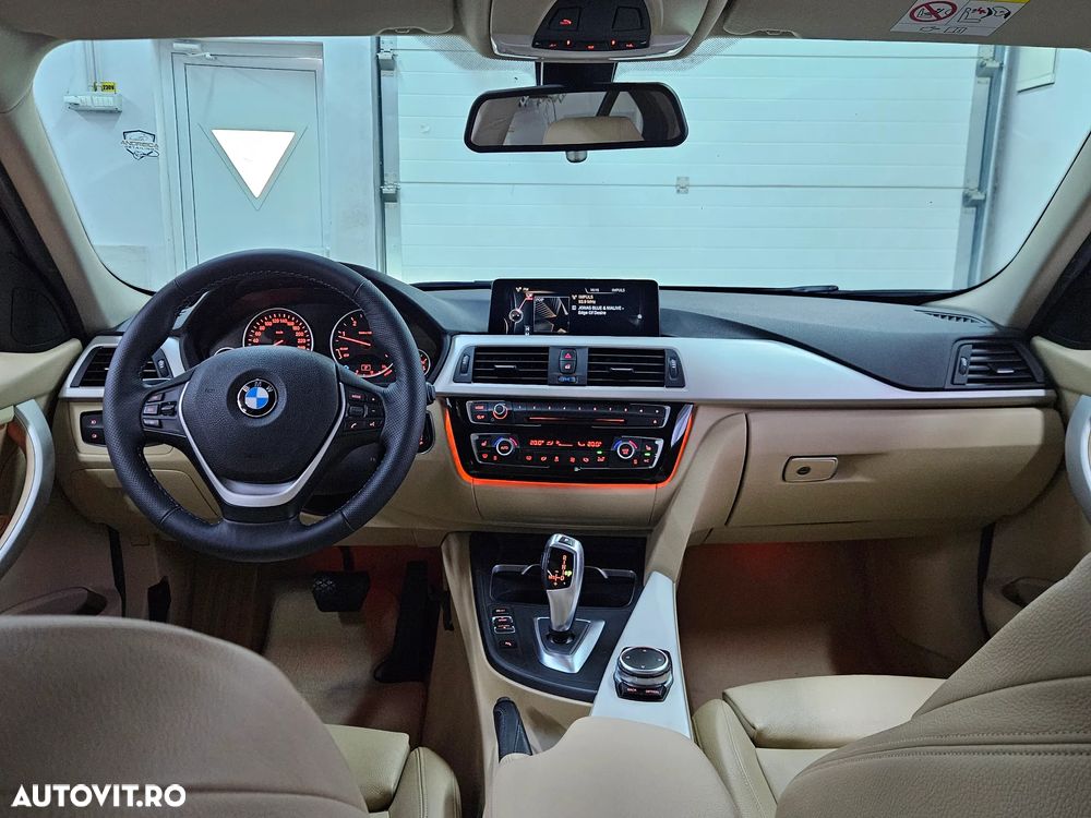 BMW Seria 3 320d Aut. Sport Line - 16