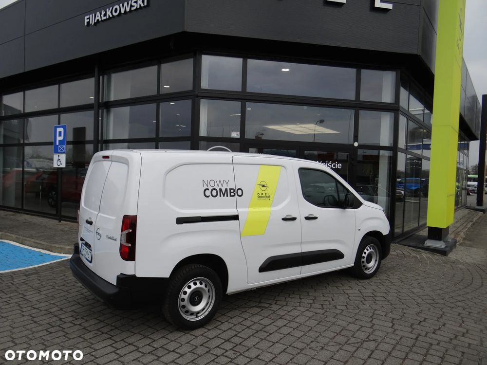 Opel COMBO - 3