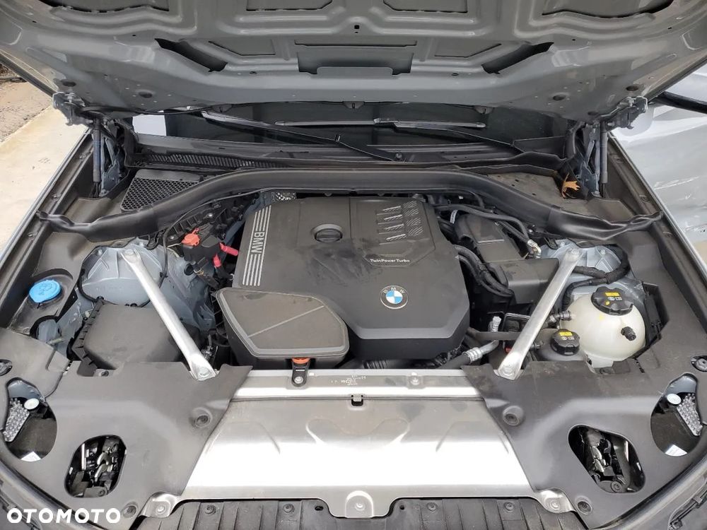 BMW X4 - 10