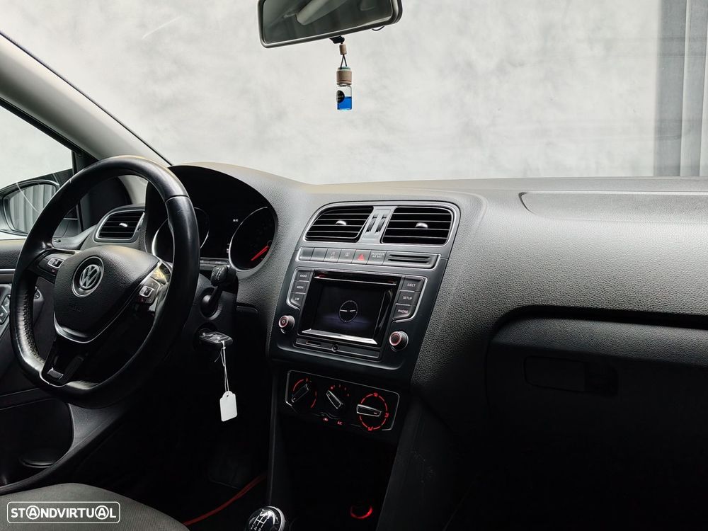 VW Polo 1.0 Confortline - 15