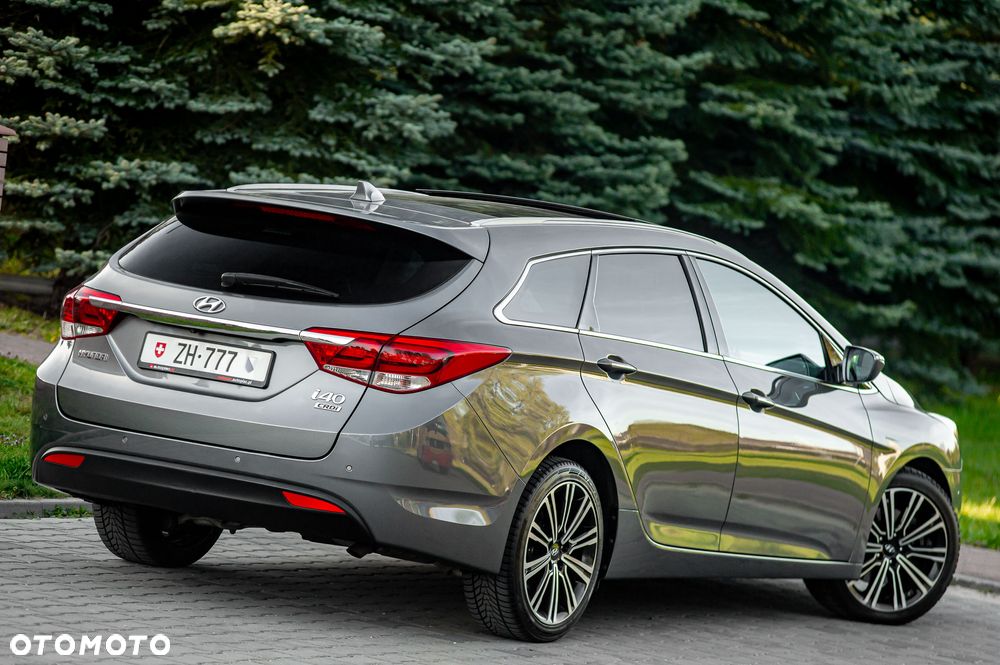 Hyundai i40 Kombi 1.7 CRDi DCT Premium - 13