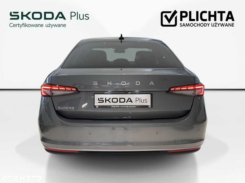 Skoda Superb 2.0 TDI SCR L&K DSG - 8