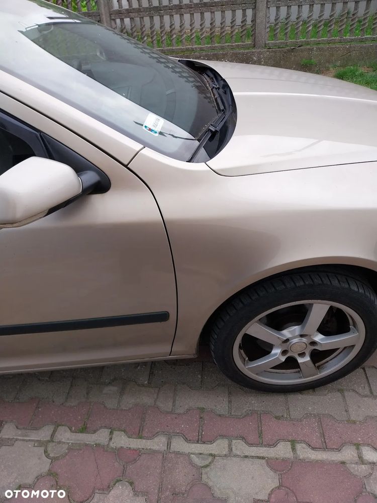Skoda Octavia 1.6 FSI Classic - 11
