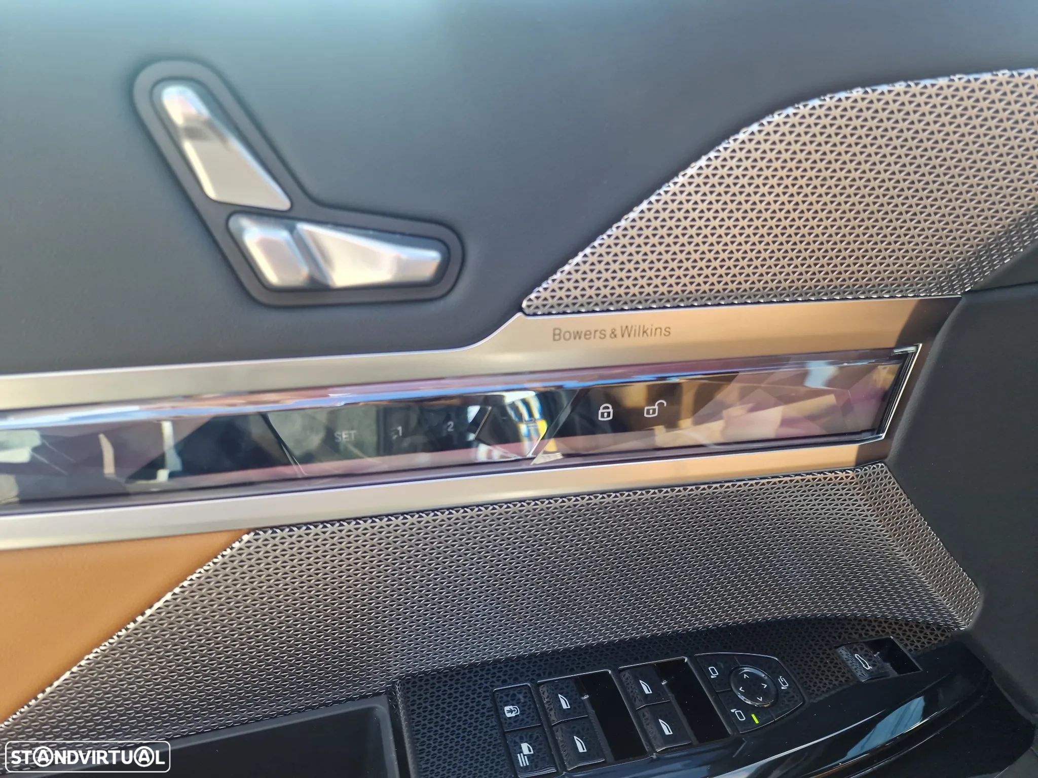 BMW i7 eDrive50 Pack Desportivo M Pro - 11