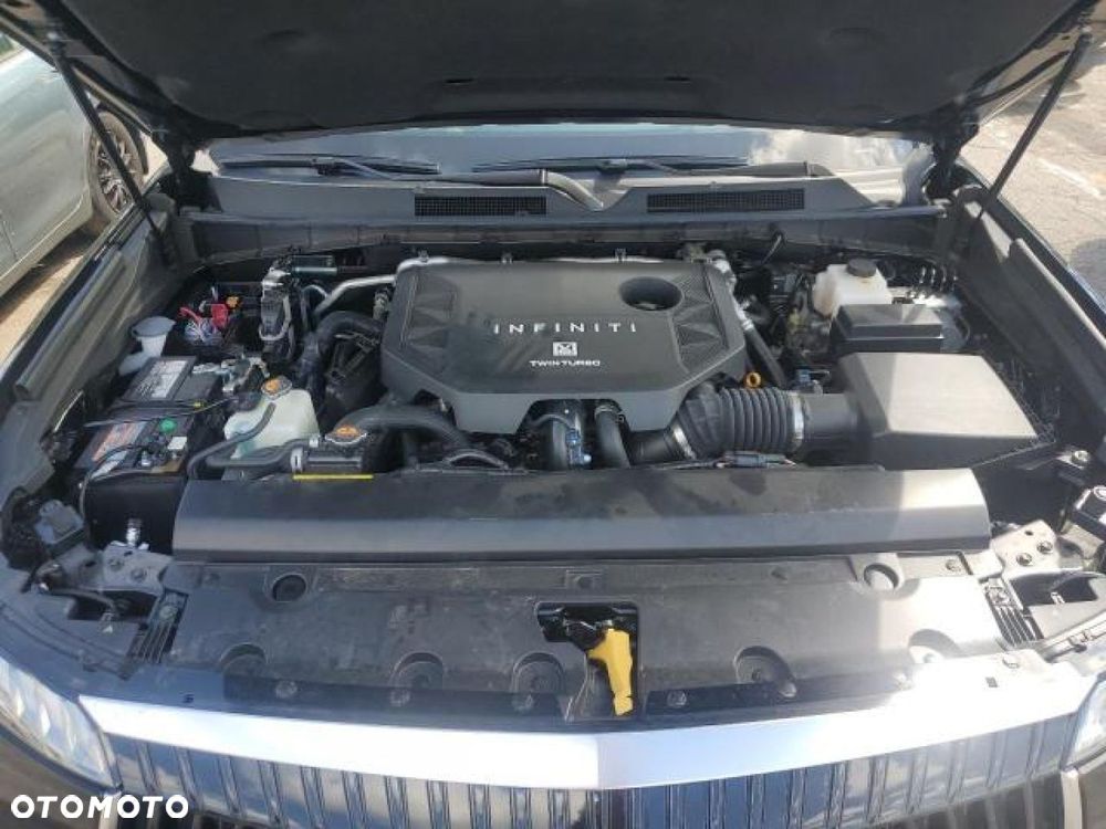 Infiniti QX80 - 7