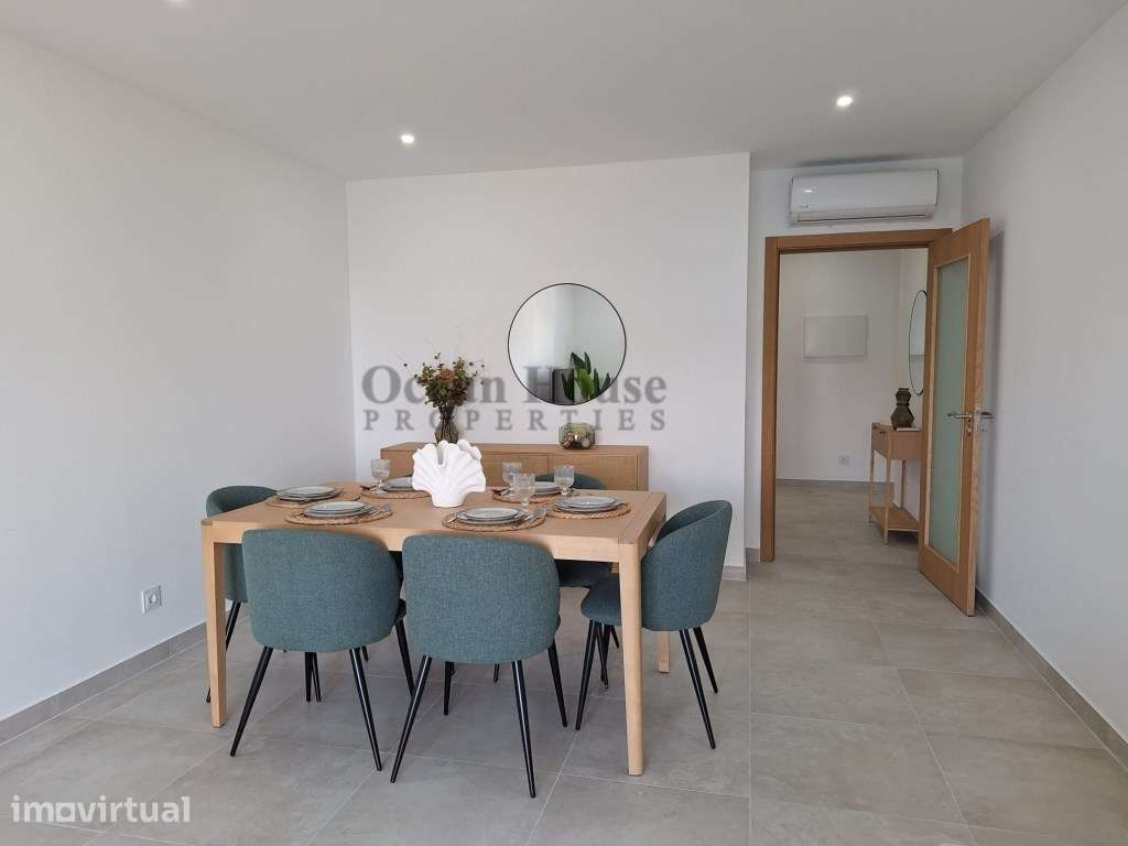 Apartamento T2 novo com garagem a 300 metros da Praia - Armação de ... - Grande imagem: 2/18