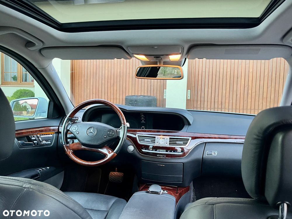 Mercedes-Benz Klasa S 350 CDI 4Matic DPF 7G-TRONIC BlueEFFICIENCY - 29