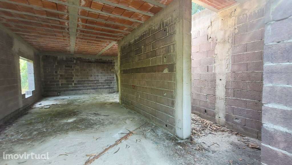 Terreno - Parada de Bouro - Grande imagem: 2/14