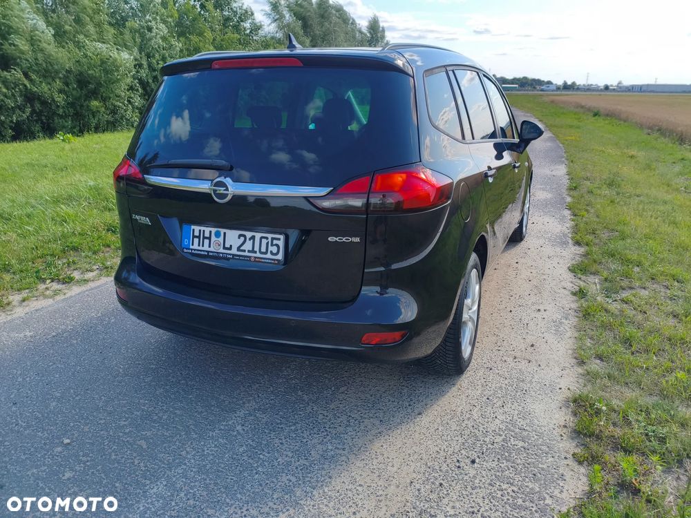 Opel Zafira - 8
