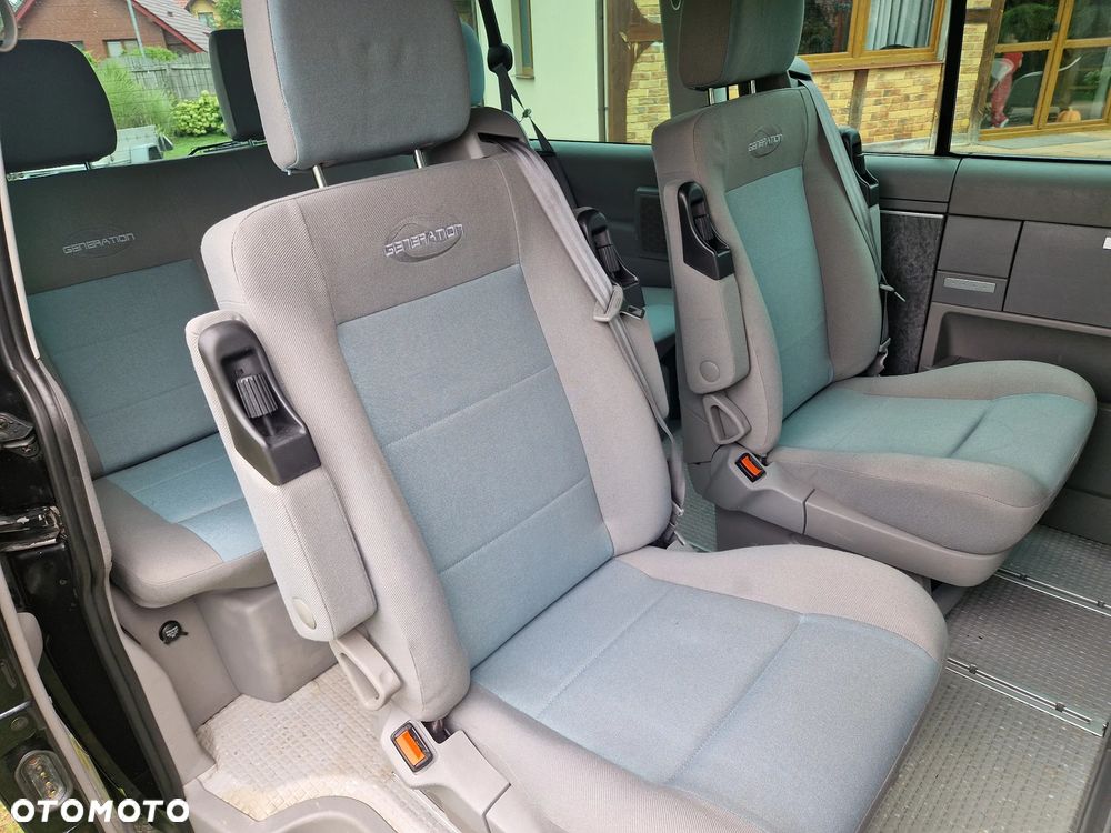 Volkswagen Multivan Standard - 12