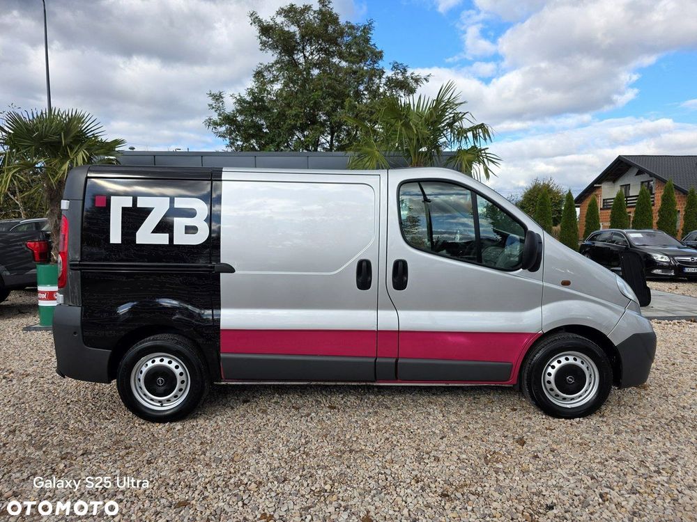 Opel Vivaro - 4