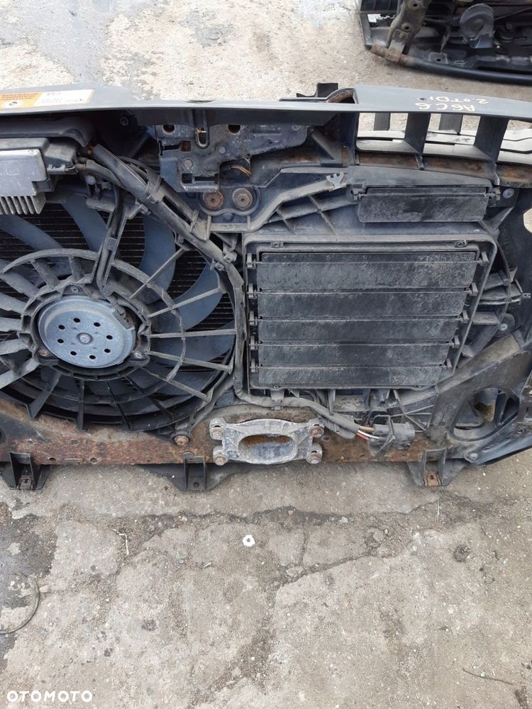 AUDI A6 C6 2.0 TDI PAS PRZEDNI WENTYLATOR CHŁODNICE KOMPLET - 11