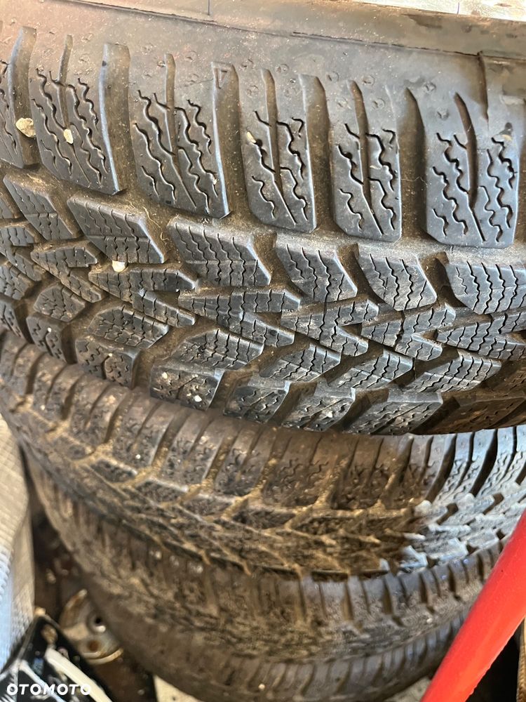 Volkswagen Polo 1.2 TSI DSG MATCH - 18