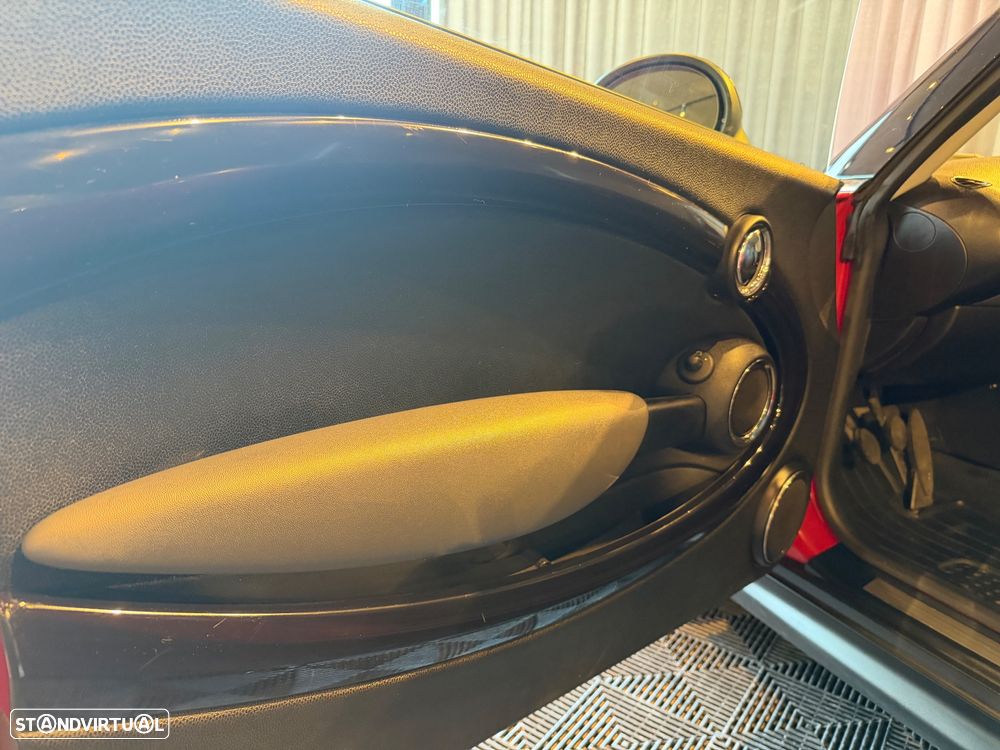 MINI 3 Portas Cooper D - 11