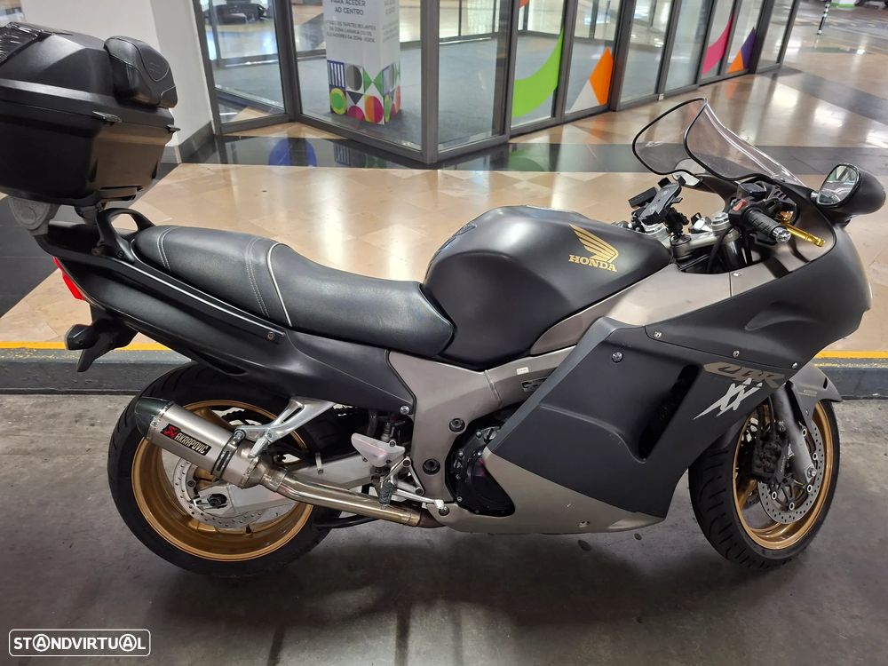Honda CBR - 3