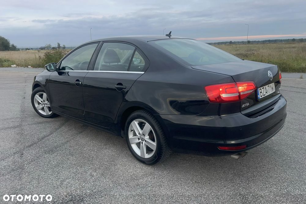 Volkswagen Jetta 1.4 TSI BMT Comfortline - 5