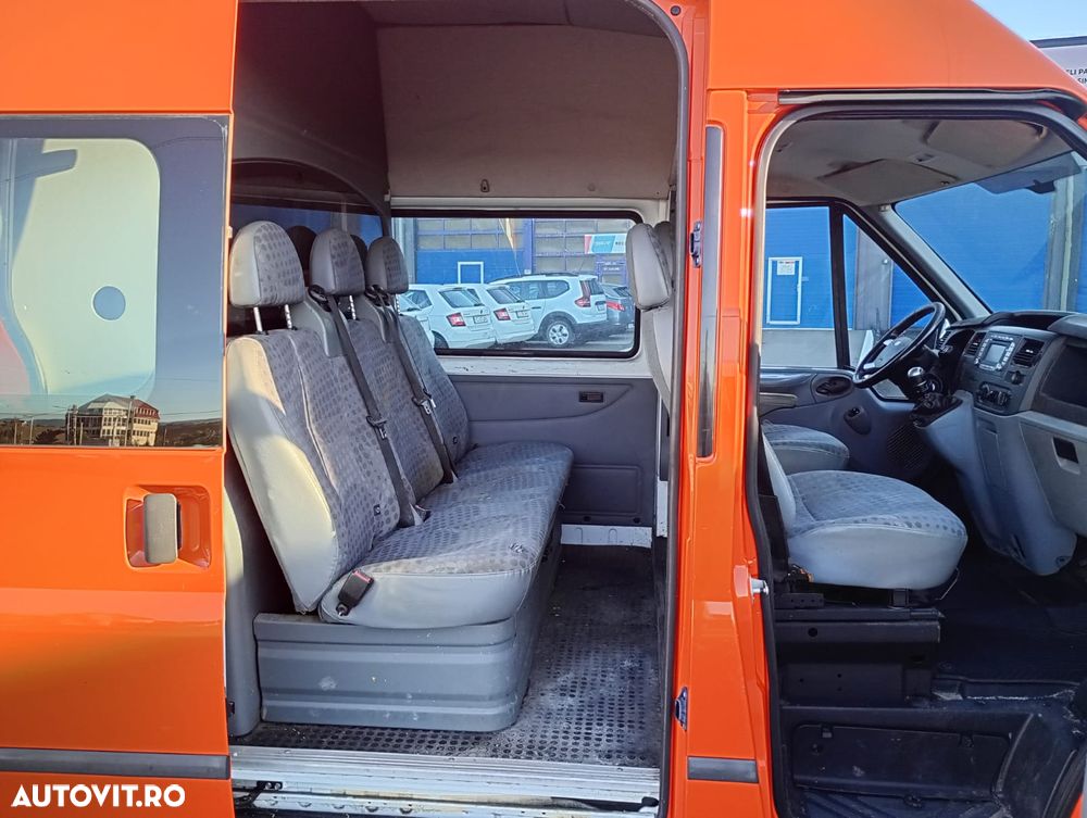 Ford Transit Turneo - 3
