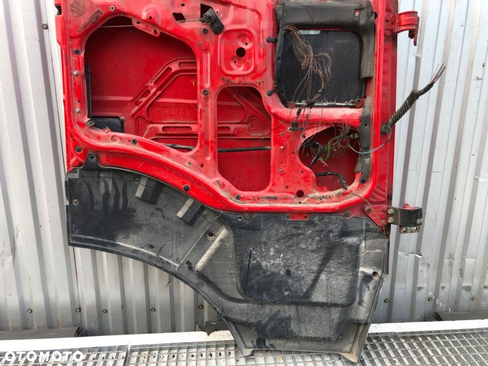 DRZWI LEWY PRZÓD  IVECO STRALIS I 2002 - 2022 AS 260S48 353 kW [480 KM] 6x2/4 2002 - 6