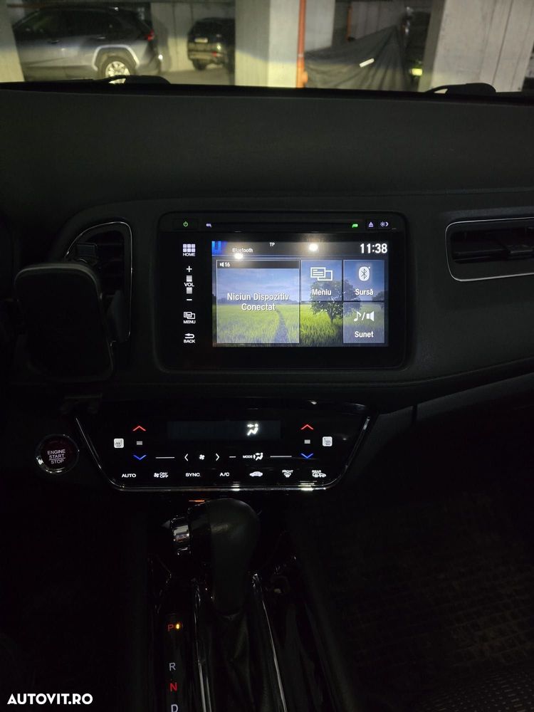 Honda HR-V 1.5 i-VTEC CVT Executive - 16