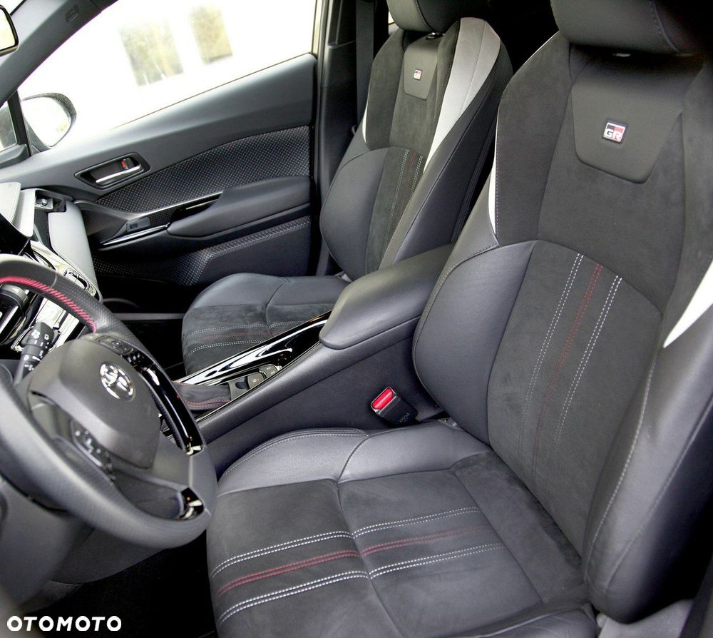 Toyota C-HR - 18