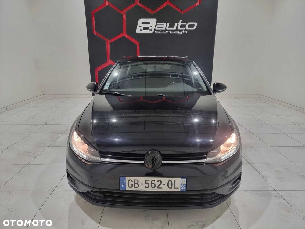 Volkswagen Golf - 8