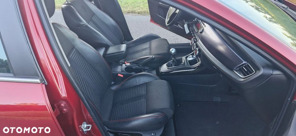 Alfa Romeo Giulietta 1.4 TB 16V Multiair Turismo - 10