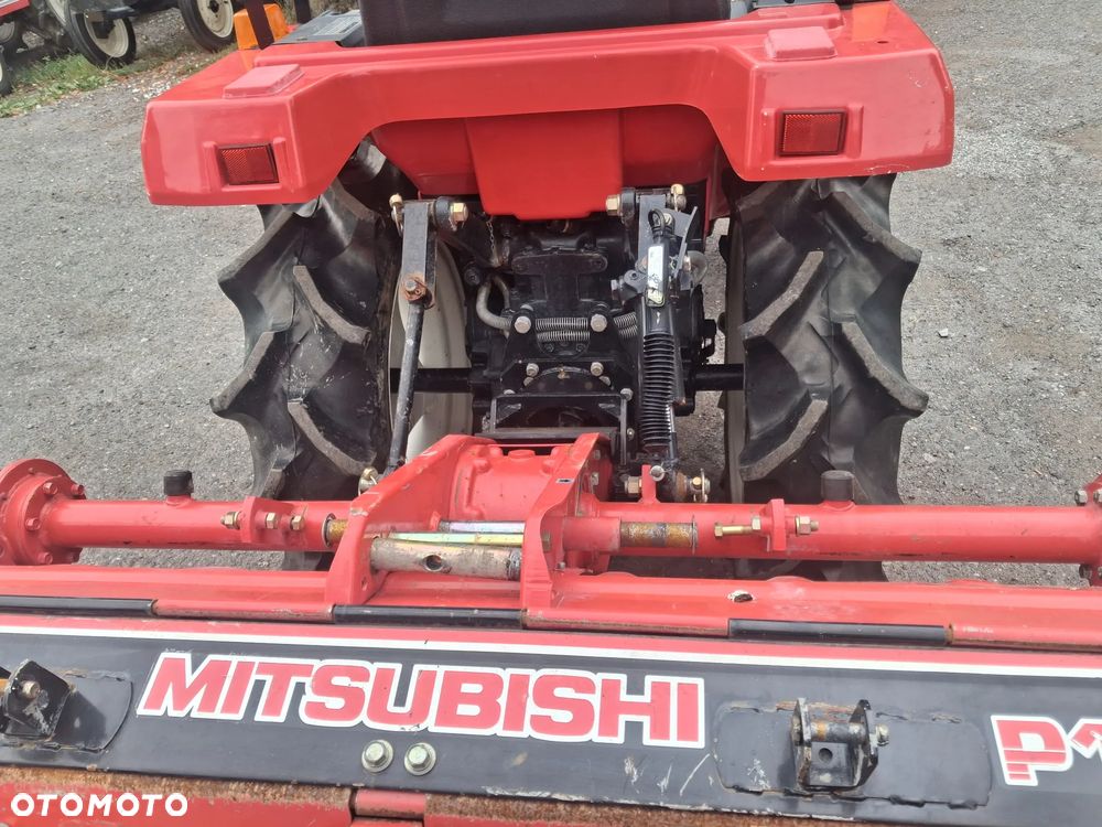 Mitsubishi Mt16 - 10