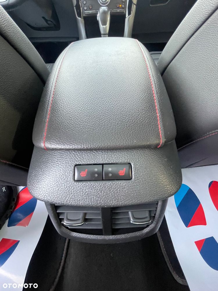 Ford Mondeo - 12