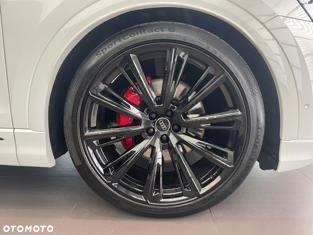 Audi Q8 - 31