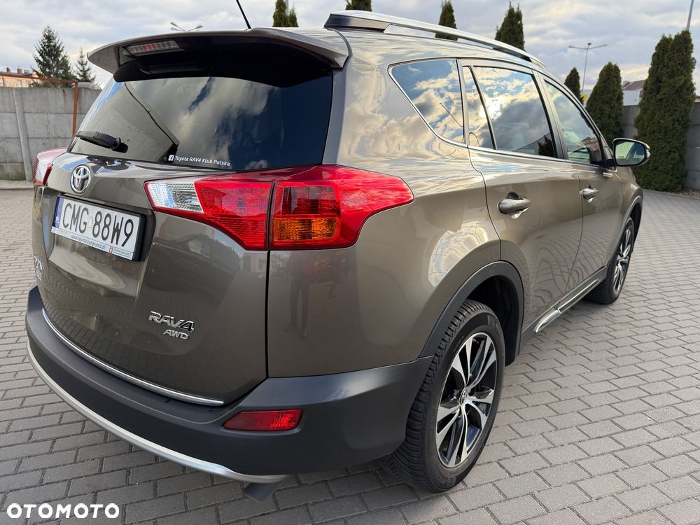 Toyota RAV4 2.0 D-4D Premium 4x2 - 8