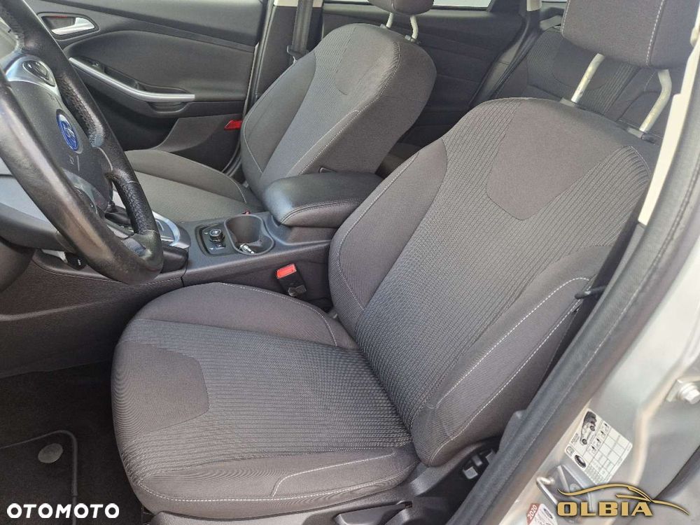 Ford Focus - 23