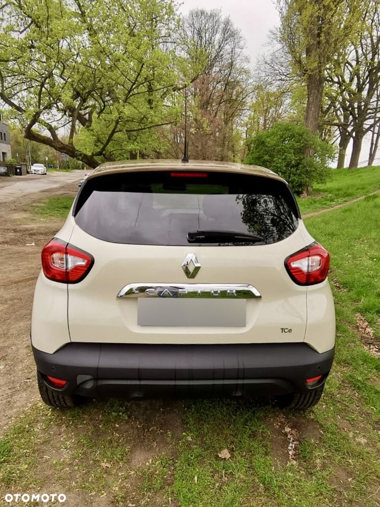 Renault Captur ENERGY TCe 90 Start&Stop Luxe - 4