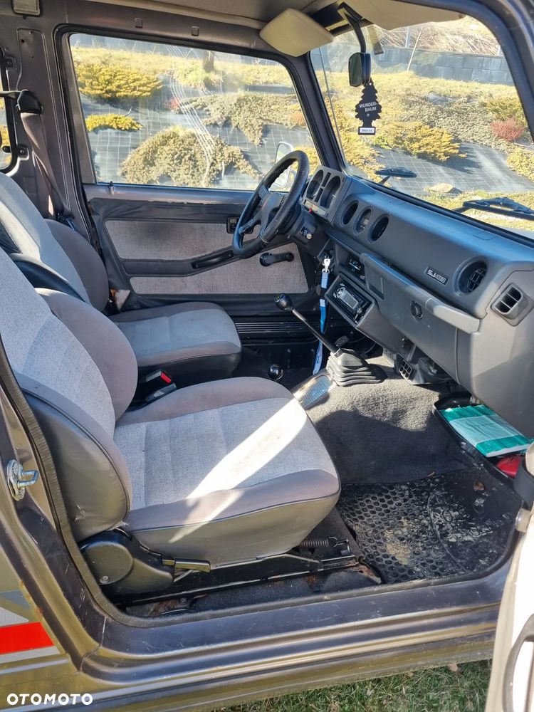 Suzuki Samurai - 12