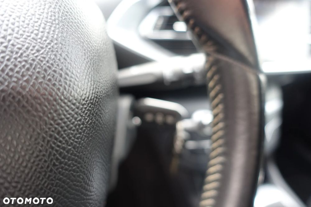 Peugeot 308 1.5 BlueHDi Active S&S - 27