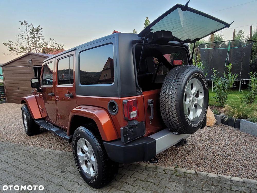 Jeep Wrangler 3.6 Unlim Sahara - 8