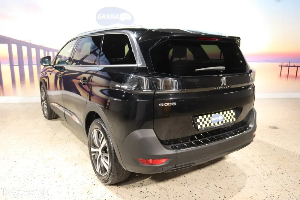 Peugeot 5008 1.5 BlueHDi Allure Pack EAT8 - 2