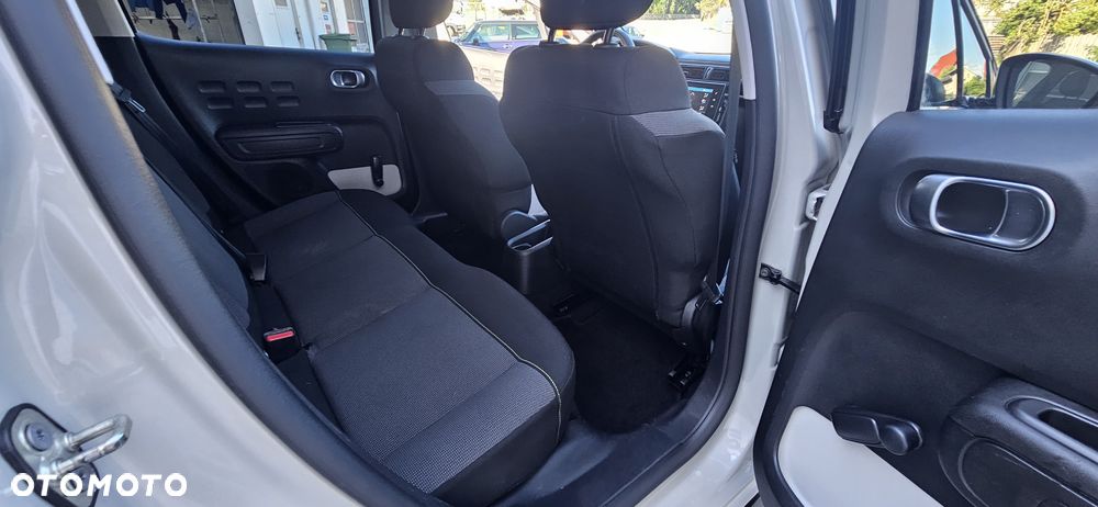 Citroën C3 1.2 PureTech Live - 16