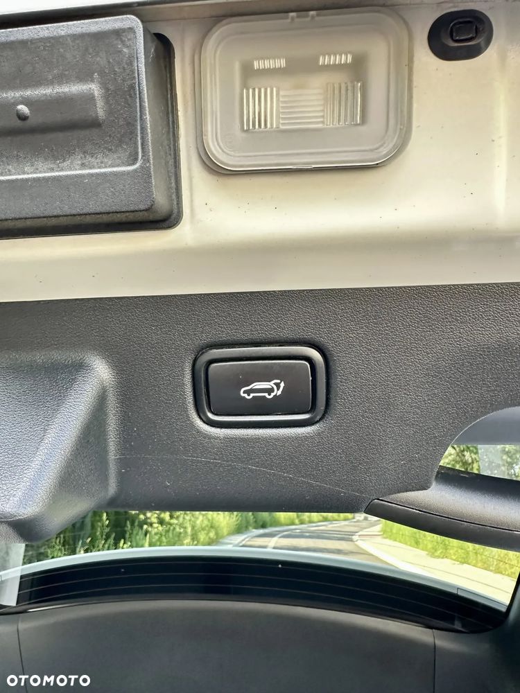 Kia EV6 77.4kWh Plus AWD - 12