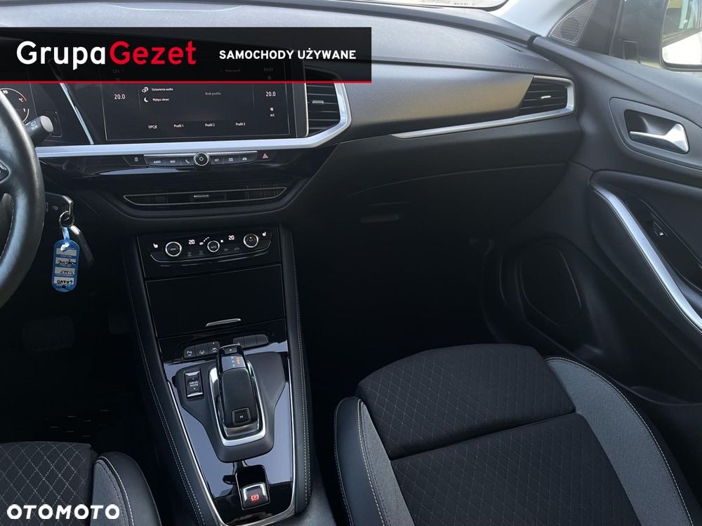 Opel Grandland - 10