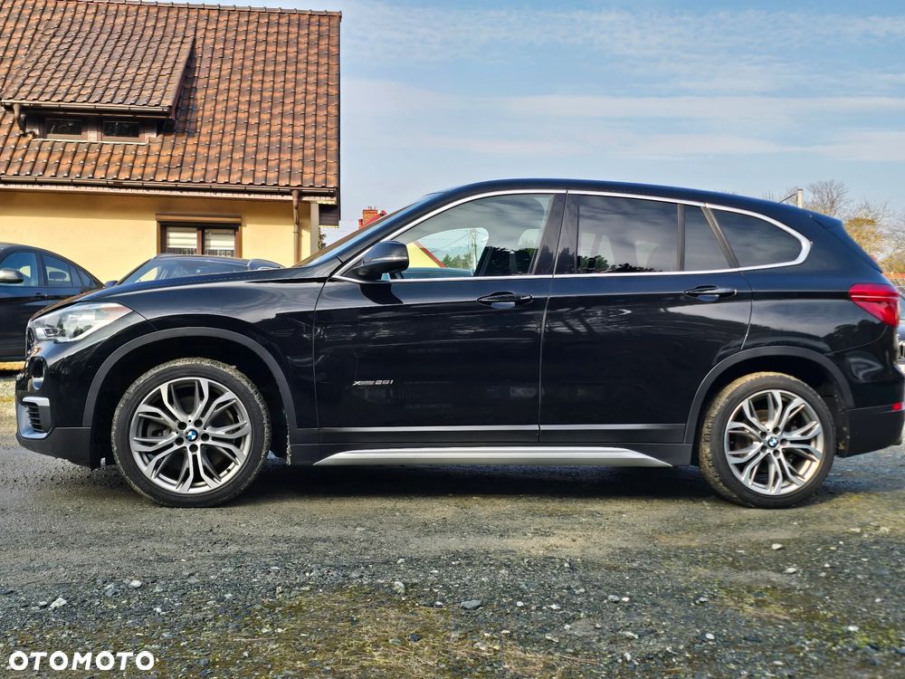 BMW X1 xDrive25i GPF xLine - 10