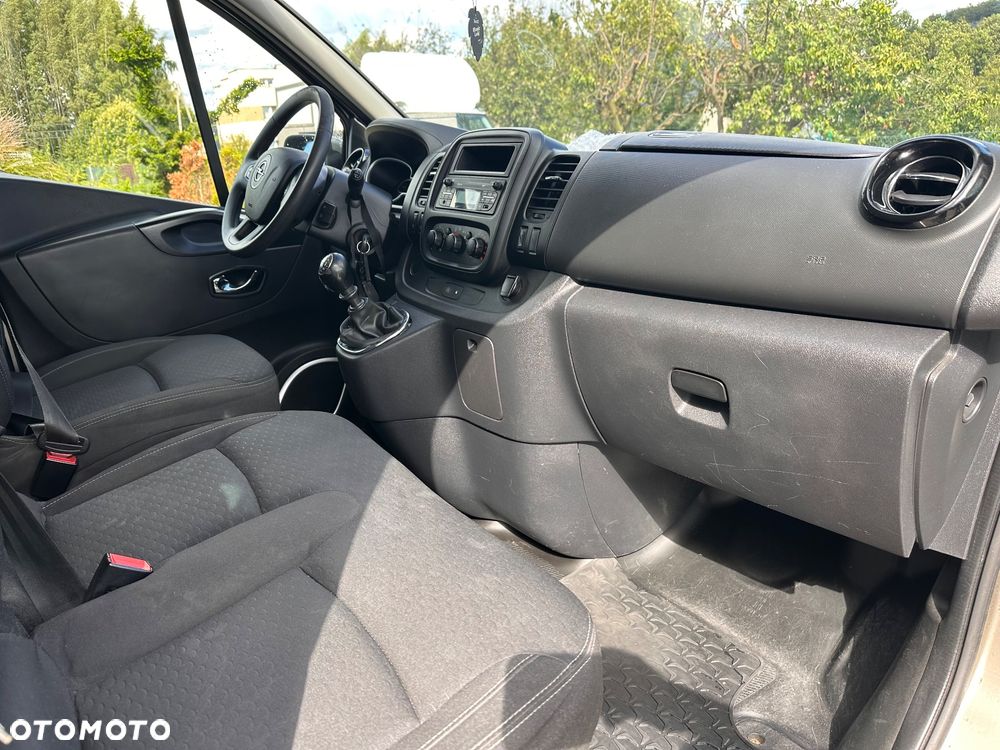 Opel Vivaro L2H1 2,9t Edition Elegance - 18