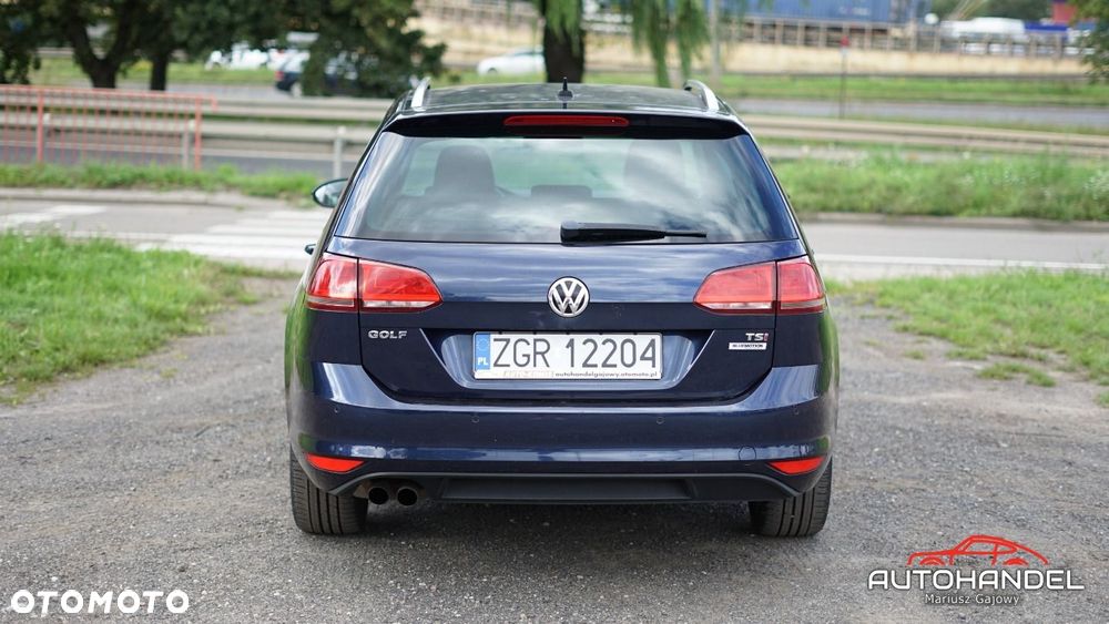 Volkswagen Golf - 5