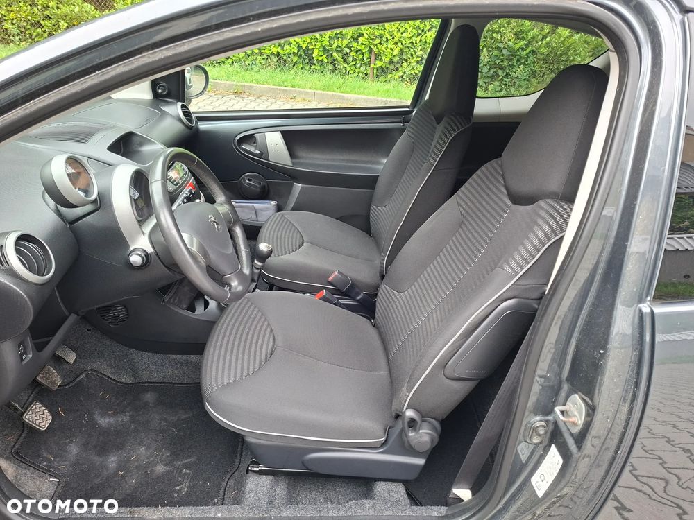 Peugeot 107 70 Black&Silver - 20