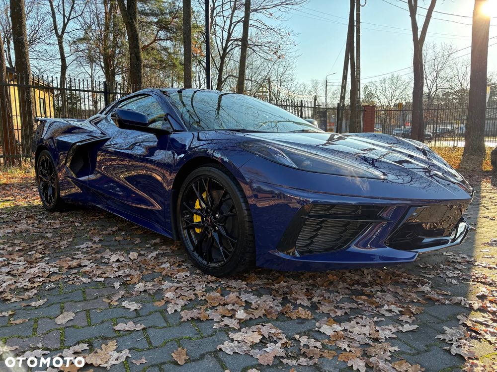 Chevrolet Corvette - 3